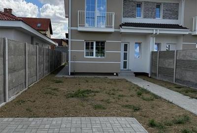 Duplex P+1E, 4 Camere, 95 MP UTILI + 630 MP TEREN - Moșnița Nouă - 1