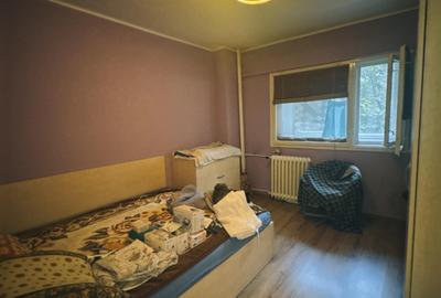 Dristor Rm Sarat  C Vitan  2Bai 75mp Utili Spatios Balcon 10mp 3Camere  Vanzare - 4