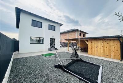 Casa de vânzare în Cristian, Sibiu — Construc?ie 2025, Mobilat? Rovere | New Con - 13