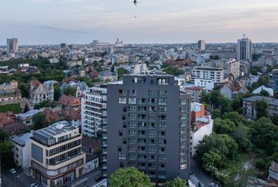 Apartament cu 3 camere semidecomandat în Ultracentral