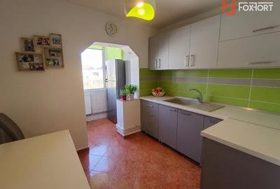 Apartament cu 3 camere de vanzare in zona Soarelui - 4
