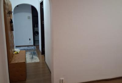 Apartament 4 camere parc Moghioros,etaj 10 / 10 ,liber - 20
