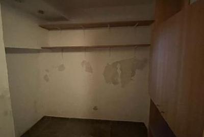 Apartament patru camere sector 4 - 15