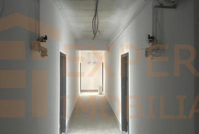 Apartament cu 2 camere semidecomandat în Mamaia-Sat