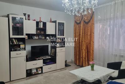 Apartament cu 1 camera, zona Scolii nr 11 - 3