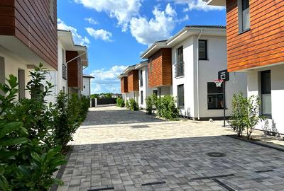 Ultima Casa in complex Residence 7 Otopeni , Odaile 265.000Euro Plus TVA - 1