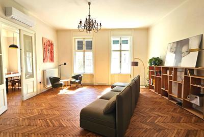Apartament spectaculos de închiriat 4 camere 4 băi Centrul Istoric - 2