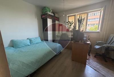 Vanzare apartament 3 camere zona Auchan Vitan - 4