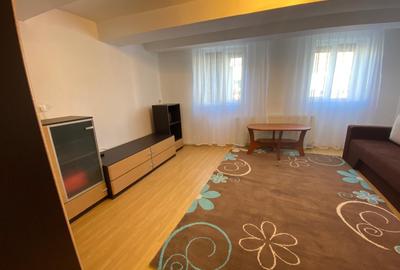 Garsonieră la casă, mobilată și utilată, str.Avram Iancu - 1