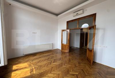 Apartament cu 2 camere semidecomandat în Ultracentral