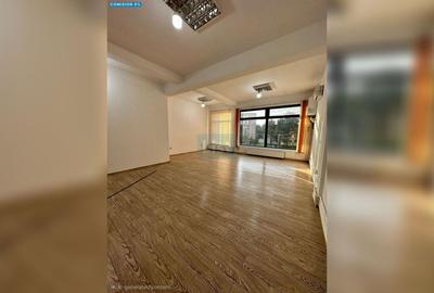 Spațiu comercial, 158 mp în Central