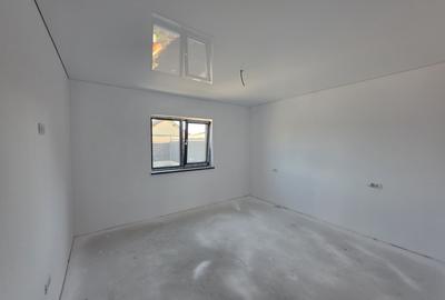 Oportunitate! Casa la sol, 3 camere, posibilitate de mansardare, Valu lui Traian - 5