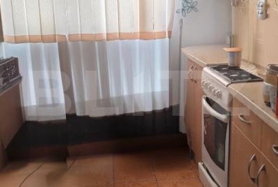Garsonieră decomandată, mobilată în Iris