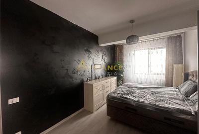 Apartament cu 3 camere decomandat, mobilat în Berceni