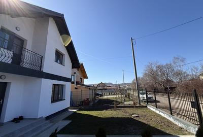 Vilă nouă 155 mp cu terasă acoperită și curte 448 mp Bănești Prahova - 26