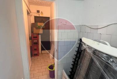 Spațiu comercial de 50mp în zona Sud-Est - 9