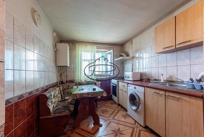Aparatorii Patriei, 3 camere, decomandat, langa facultatea Spiru Haret - 7