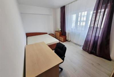 Apartament cu 3 camere decomandat-zona Facultatea de Medicina - 5