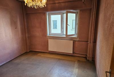 Vanzare 3 camere Mihalache-Pta 1Mai,1/4,decomandat,2 bai,balcon,liber,185000€ - 12