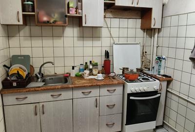 Craiovita Noua Apartament 3 camere Decomandat Balcon - 6