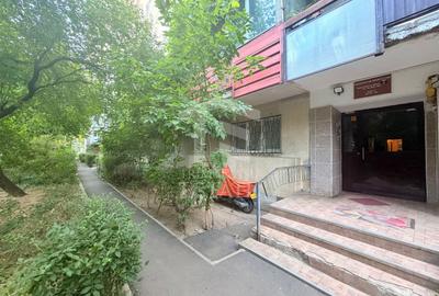Apartament cu 3 camere decomandat, mobilat în Drumul Taberei