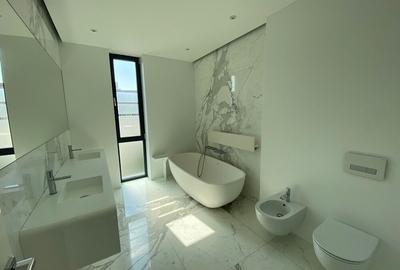 Luxury apartment, 5 rooms, with generous terraces, Aviatorilor area - 12