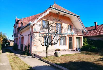 Vila cu teren de 2800 de mp de vanzare in Santandrei, Bihor, Romania - 1