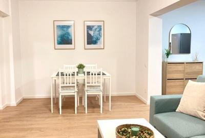Apartament cu 2 camere semidecomandat, mobilat în Apărătorii Patriei