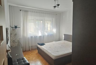 Apartament trei camere Dacia - 9
