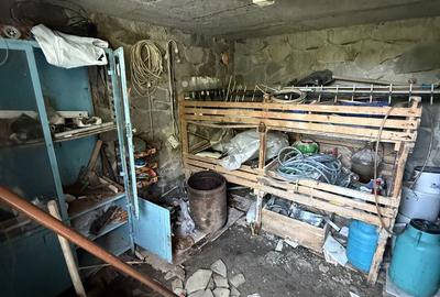 Casă parter+mansarda 80 mp+ teren intravilan 476 mp Sotrile Prahova ! - 20
