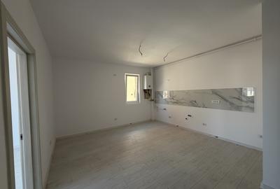 DEZVOLTATOR, 3 CAMERE LA ASFALT, GIROC - 2