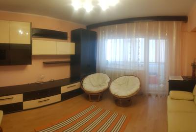 Apartament cu 3 camere decomandat în Buzaului