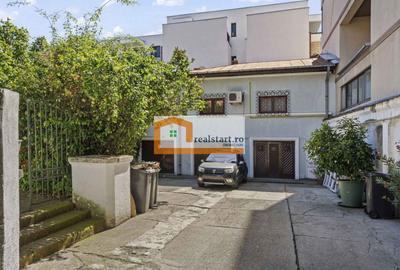 Langa Metrou, curte proprie 200mp, Garaj, 3 camere, centrala, pet friendly - 18