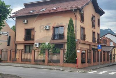 Spațiu comercial, de 125 mp, în Central