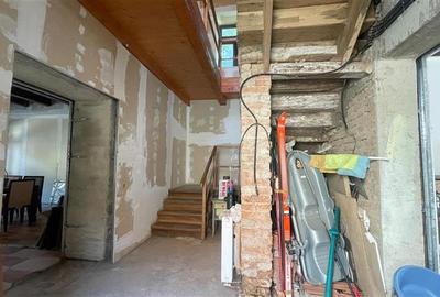 ANTECONTRACT Casa speciala cu istorie de vanzare Jimbor | Fosta scoala - 10