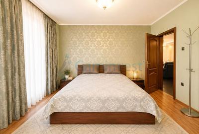Casă spațioasă, 400 mp utili, teren 1650 mp, dublu front – Paleu, Bihor - 1