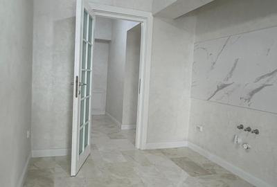 Apartament nemobilat de inchiriat cu 2 camere decomandat- Royal Town - 3
