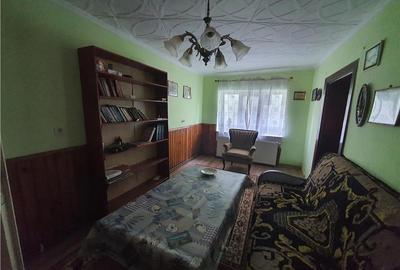 Casa singur in curte cu  700mp teren in orasul Avrig, 25km distanta de Sibiu - 9