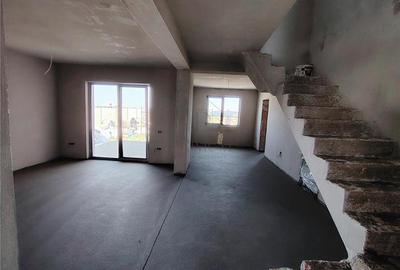 DUPLEX DESPARTIT PRIN CAMERA TEHNICA - PERSONALIZARE INTERIOARA - ZONA POPULATA - 4
