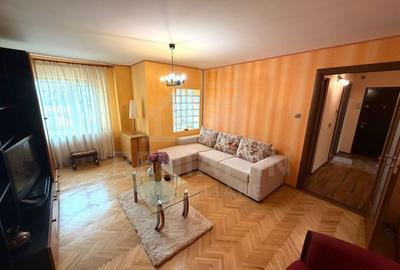 Apartament cu 4 camere decomandat, mobilat în Brazda lui Novac