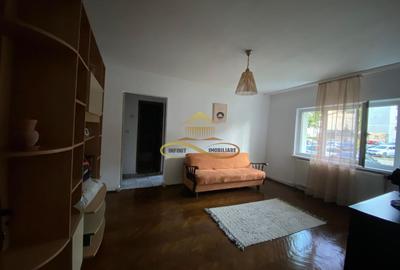 Mută-te direct! Apartament cu 2 camere, parter, zona Energiei 300€ - 3