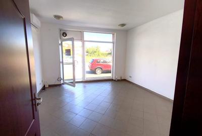 Spațiu comercial, de 42 mp, în Pârneava