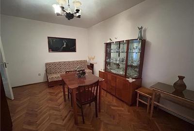Apartament cu 4 camere decomandat în Vasile Aaron