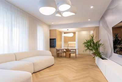 Apartament cu 3 camere decomandat, mobilat în Străulești