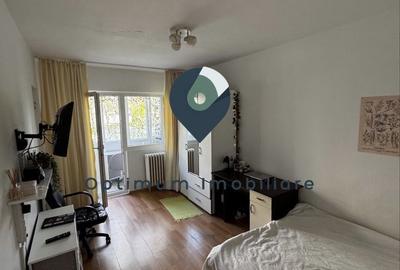 Garsonieră cu balcon de vânzare în Mărăști, etaj 1/4! - 1
