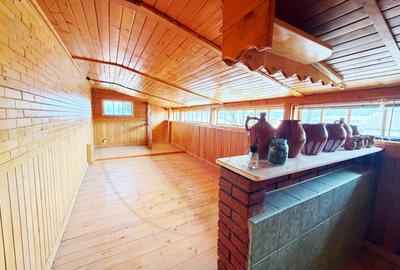 Apartament cu 3 camere decomandat + mansarda - 12