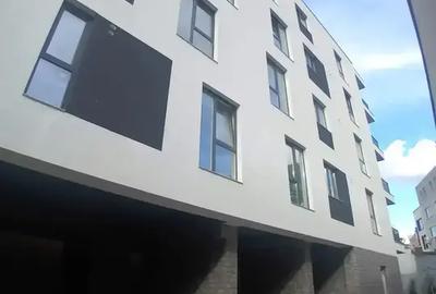 Apartament cu 2 camere decomandat în Ștefan cel Mare