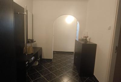 2 camere decomandat | Dristorului 102 | Etaj 3/10 | Bloc 1976 anvelopat | Mobil - 14