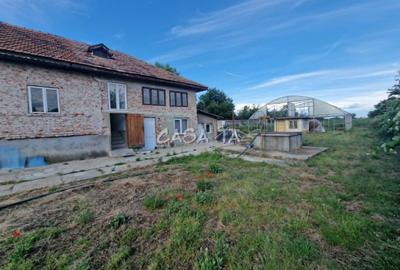 Inchiriere casa , situata in Slobozia - Targu-jiu, ideala muncitori - 12