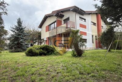 Casă individuală cu 5 camere în Lazu